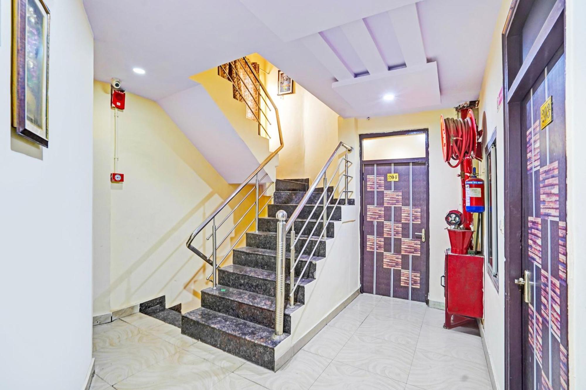 לקנאו Super Hotel O Charbagh Formerly Khalsa Inn מראה חיצוני תמונה